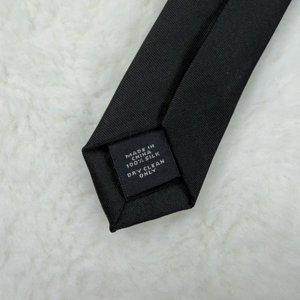 Express Mens Solid Black Silk Skinny Necktie Formal Business Professional Tie